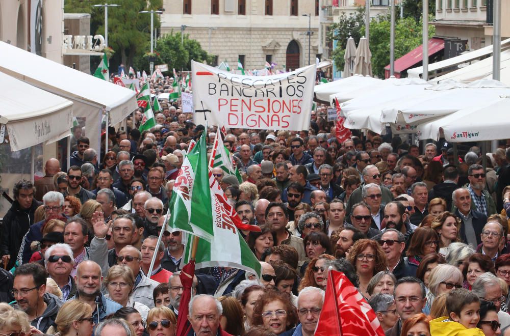 Concentración en Málaga por unas pensiones "dignas"