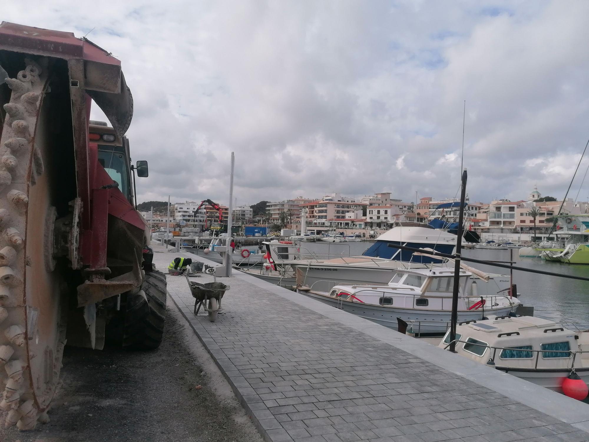 So schreiten die Umbauarbeiten am Hafen von Cala Ratjada voran