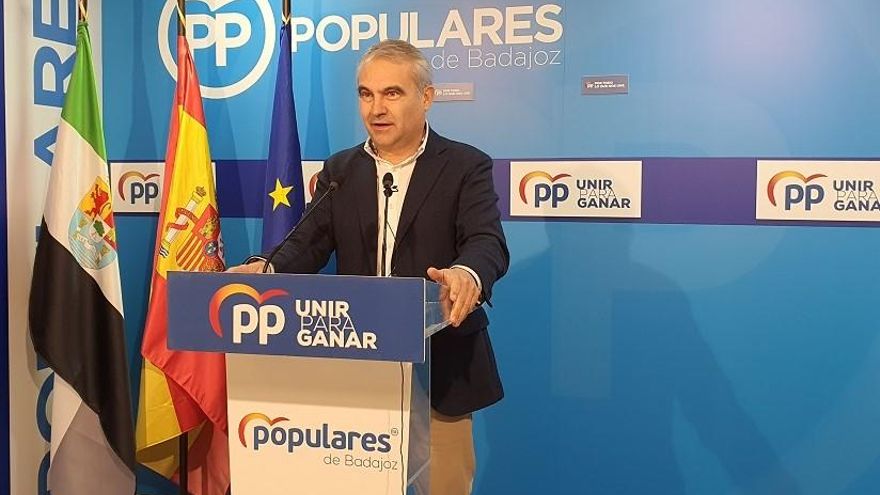 Francisco Javier Fragoso, ayer, en rueda de prensa.