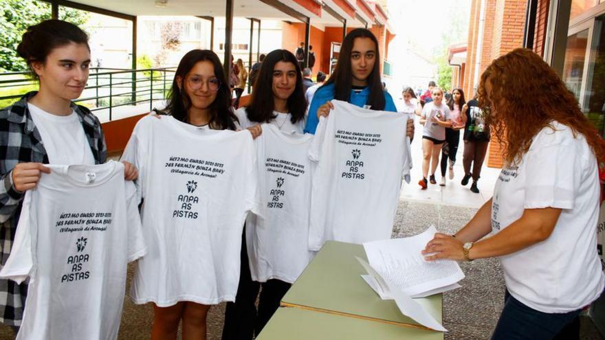 Camisetas para despedir al instituto Fermín Bouza Brey