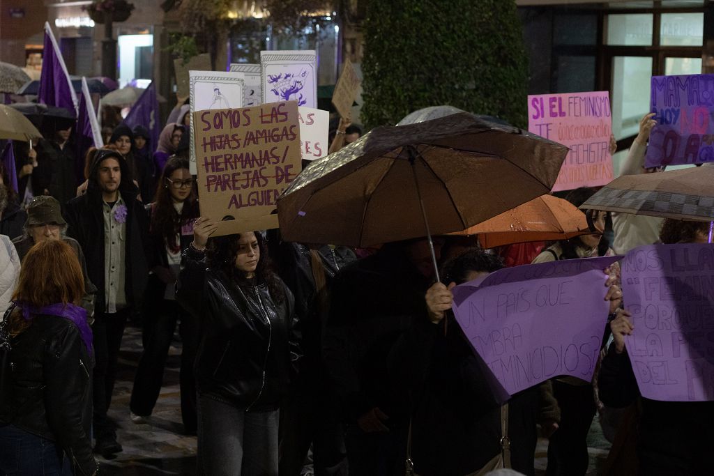 Todas las imágenes de la manifestación del 8M en Cartagena
