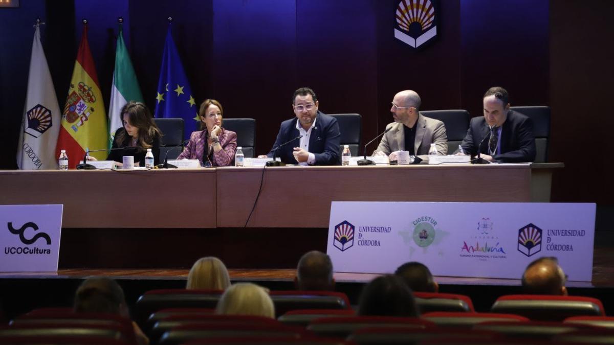 Acto de apertura del congreso sobre patrimonio y turismo.