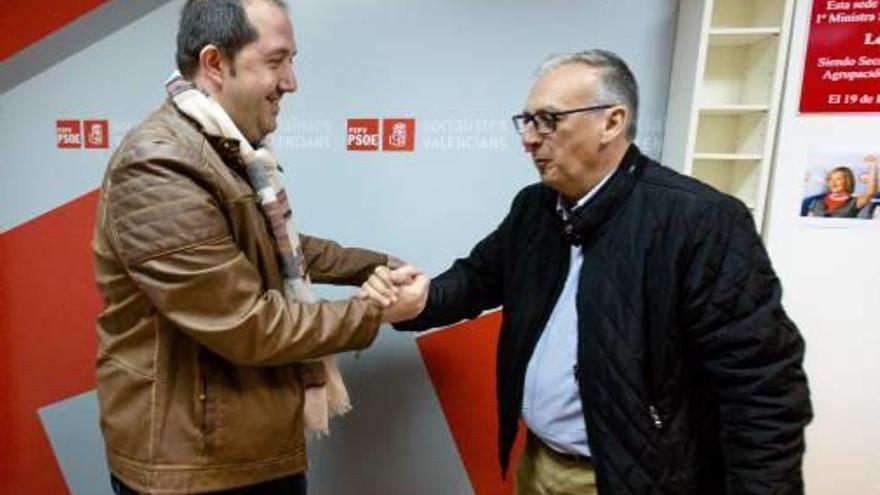 Martínez y Navarro, ayer, en la sede del PSOE.