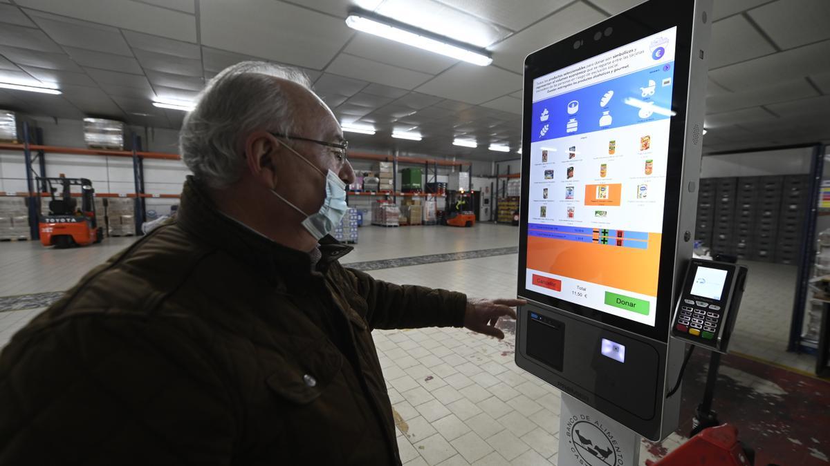 El presidente del Banco de Alimentos, Santiago Miralles