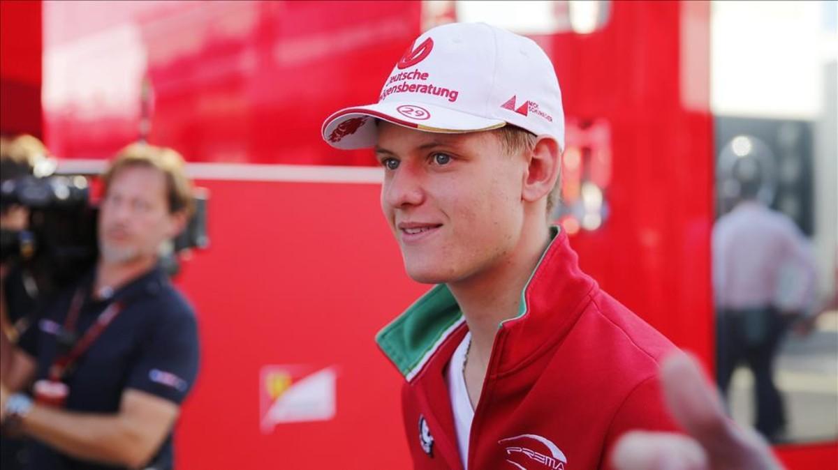 Mick Schumacher recordará a su padre en el circuito de Spa