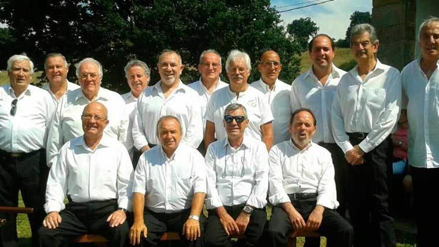 Integrantes del Coro de Voces Graves de Gijón.