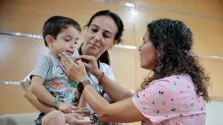 Arranca la campaña contra la gripe en Canarias con los niños en el foco para proteger a los mayores