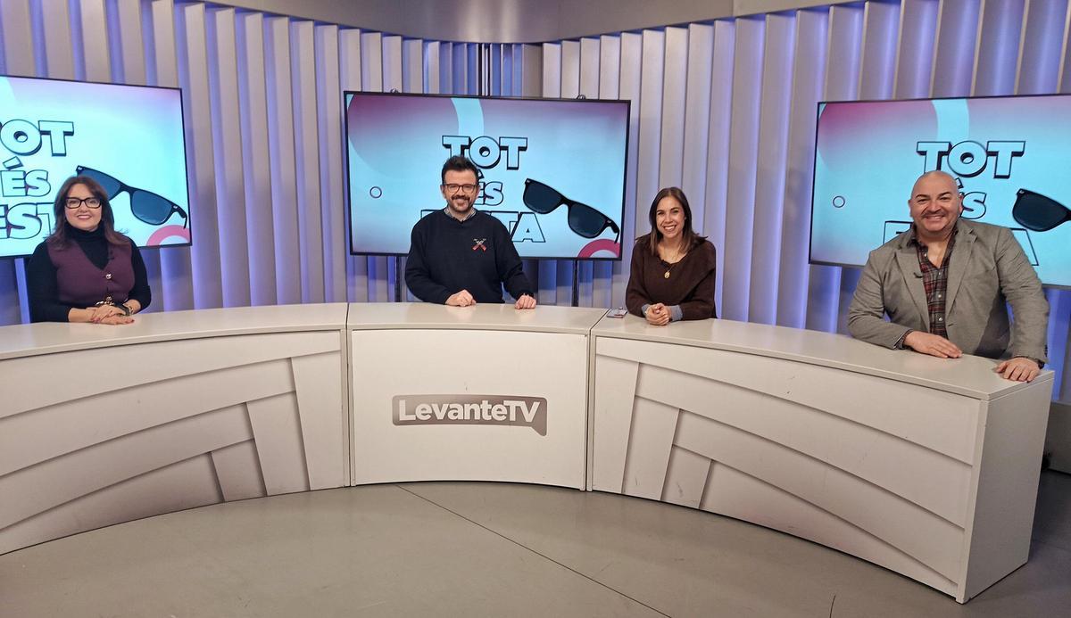 “Xarraeta i Masclets”, la tertulia más disparatada de las fallas