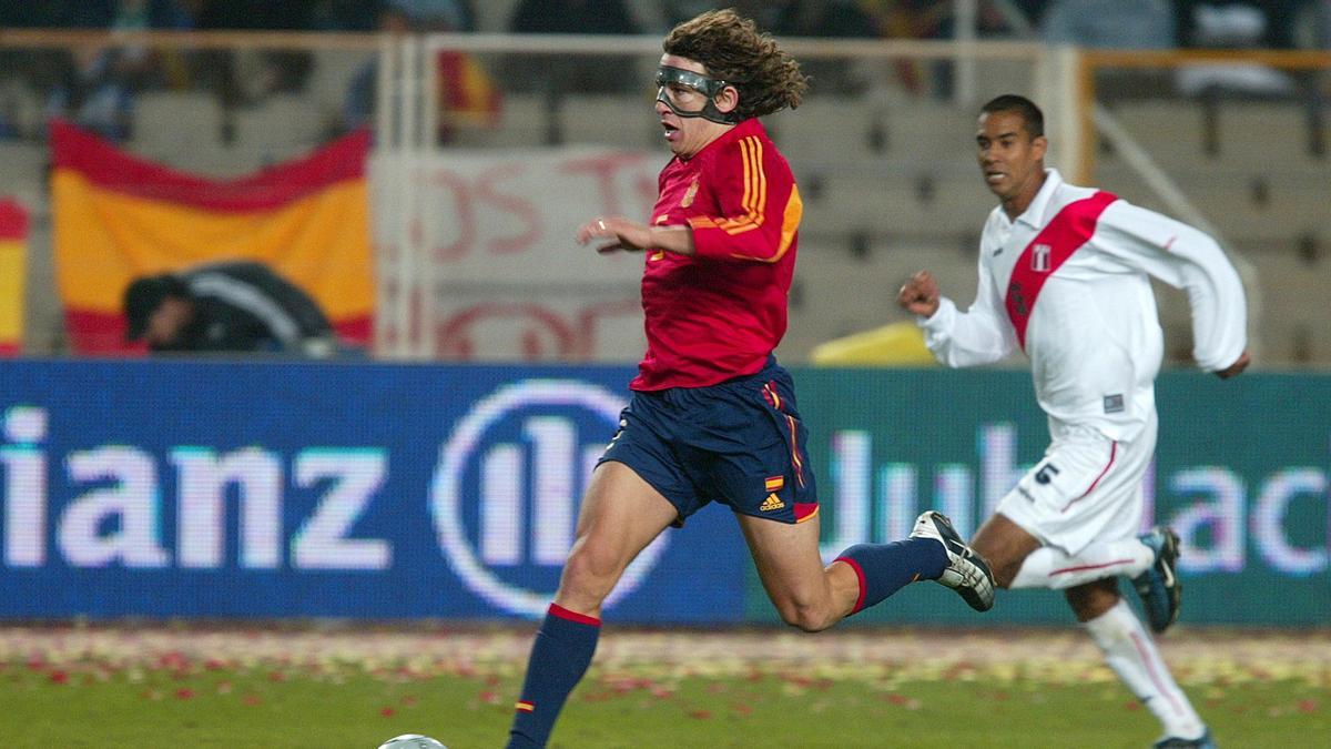 Partido amistoso entre las selecciones de España y Perú en el Estadi Olímpic de Montjuic