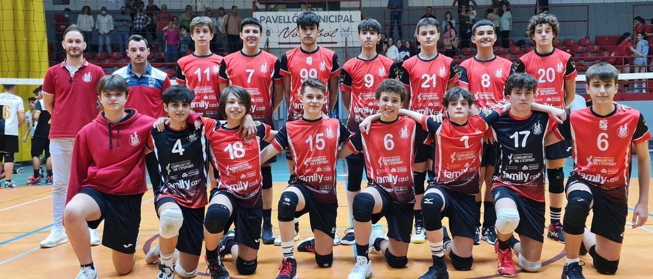 Los chicos del cadete del CV Xàtiva que disputarán la Final Autonómica tras ganar al Petrer