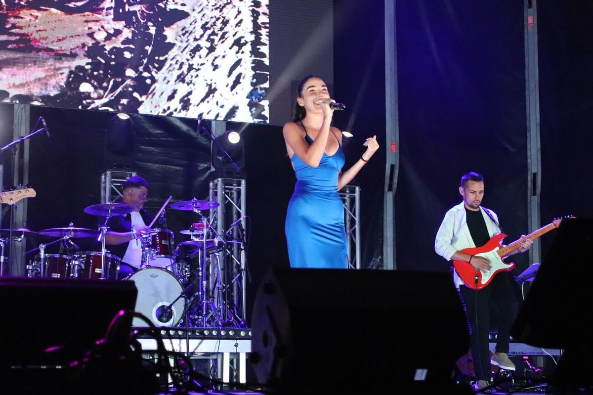 Gala de cantantes del municipio de Yaiza por las fiestas del Carmen en Playa Blanca