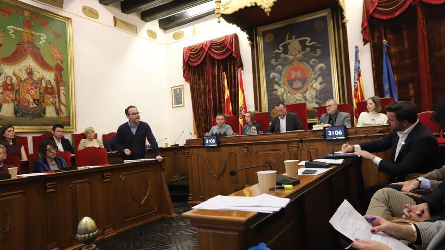 PSOE y Compromís tumban la reprobación al Consejo de Ministros que pedía el PP de Elche por el recorte del trasvase