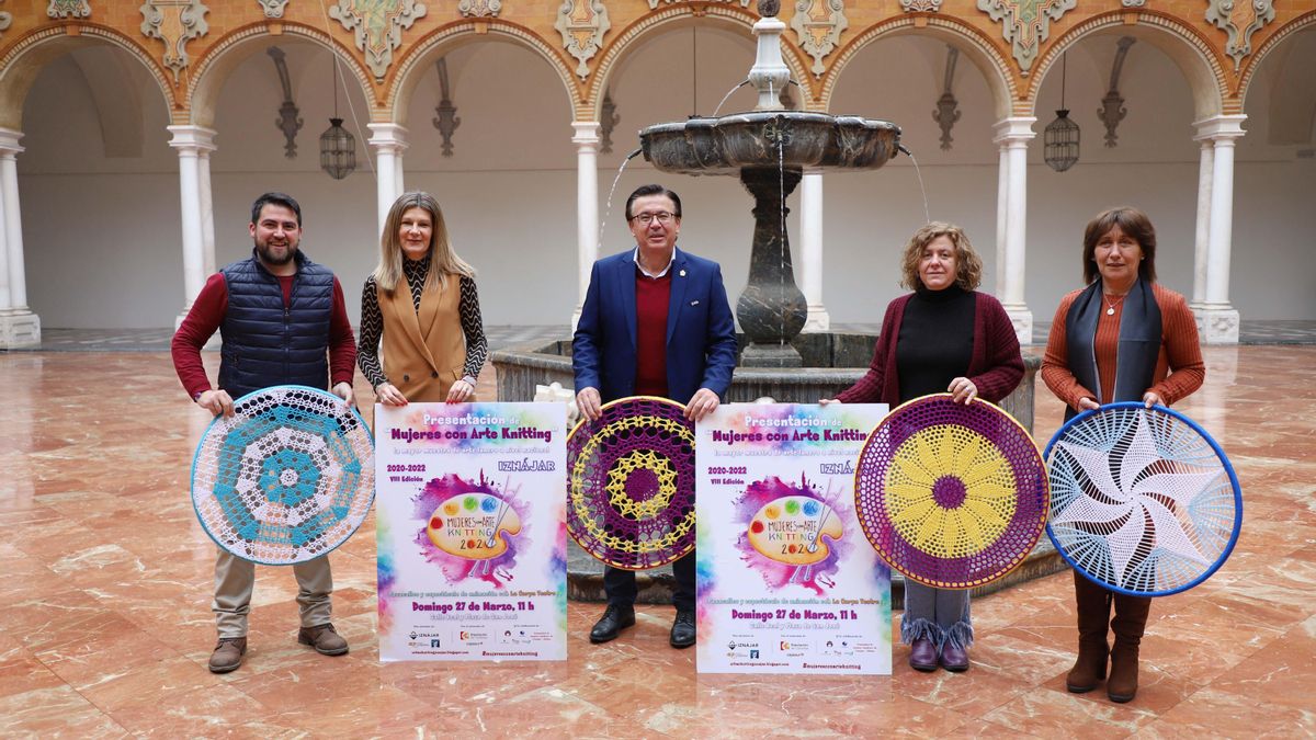 Presentación en el Palacio de la Merced del proyecto 'Urban Knitting'.