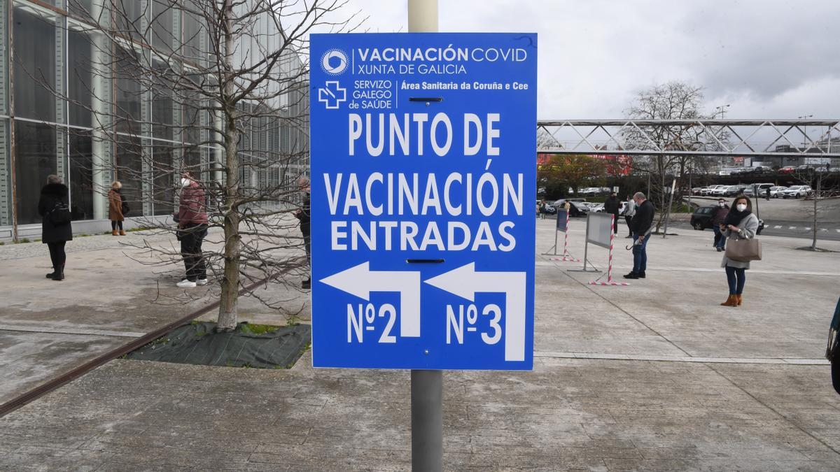 Punto de vacunación en Expocoruña.