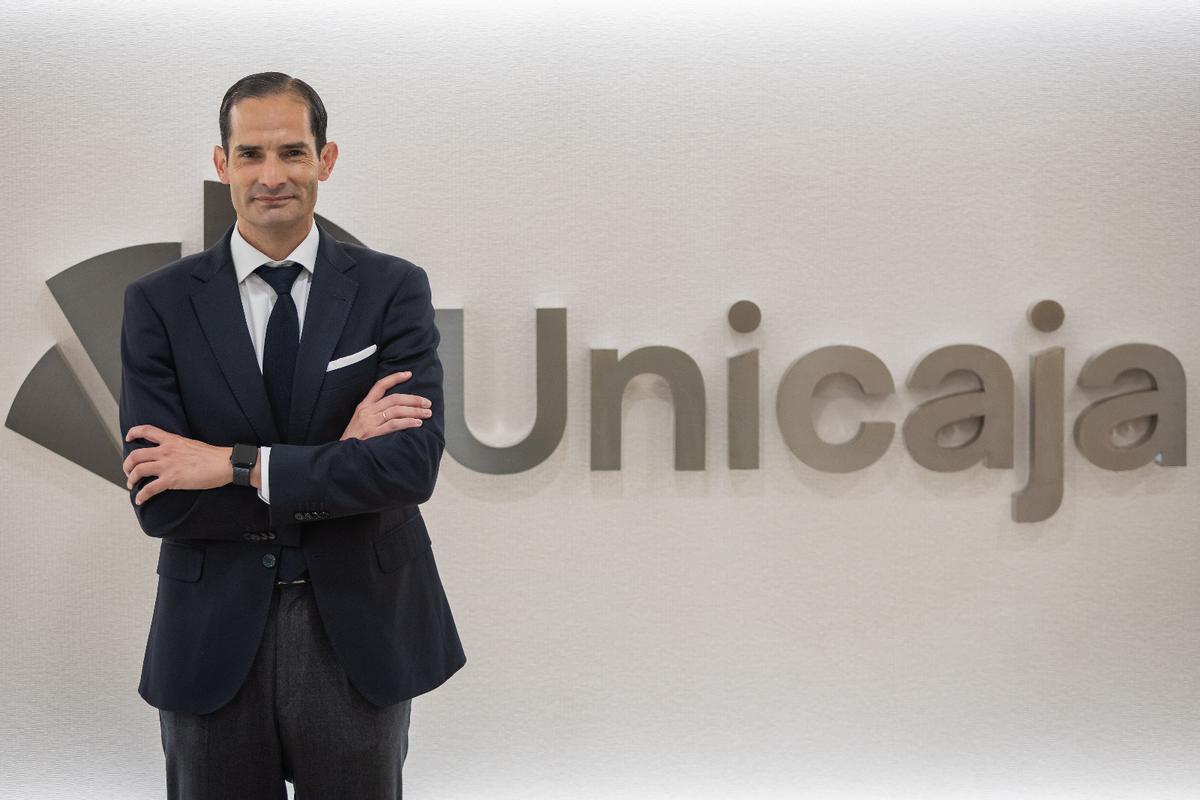 Gonzalo Saiz García‑Vidal asume la nueva Dirección de Marketing de Unicaja.
