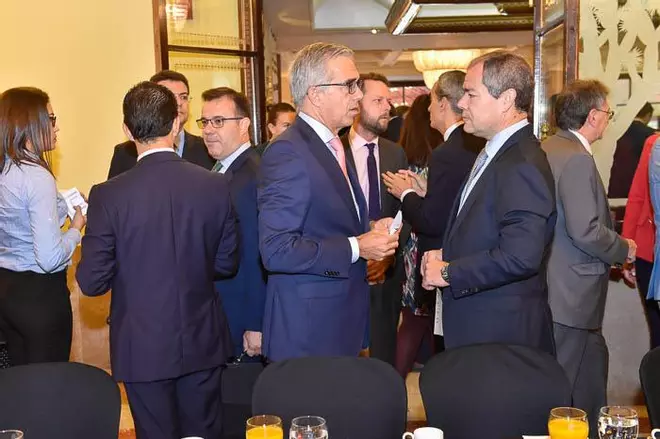 Presentación del informe 'The Hotel Property Handbook' de la APD