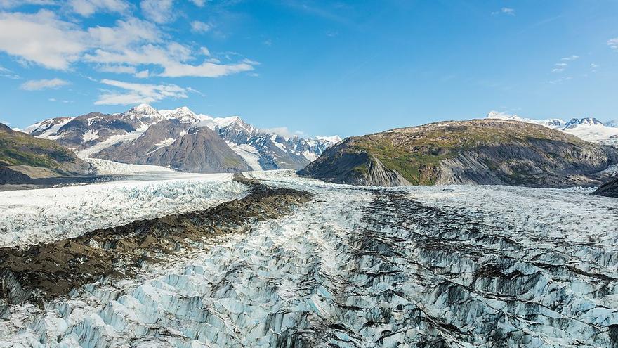 Vista aérea de un glaciar en el parque estatal Chugach, Alaska, tomada en 2017.