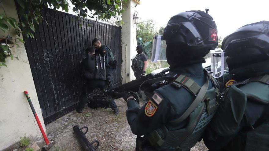 La alargada sombra de OCON-Sur, la unidad de la Guardia Civil que "hacía temblar a los narcos"