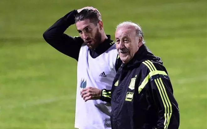 De un gol tras 28 pases a la cruel alopecia de la ‘Roja’