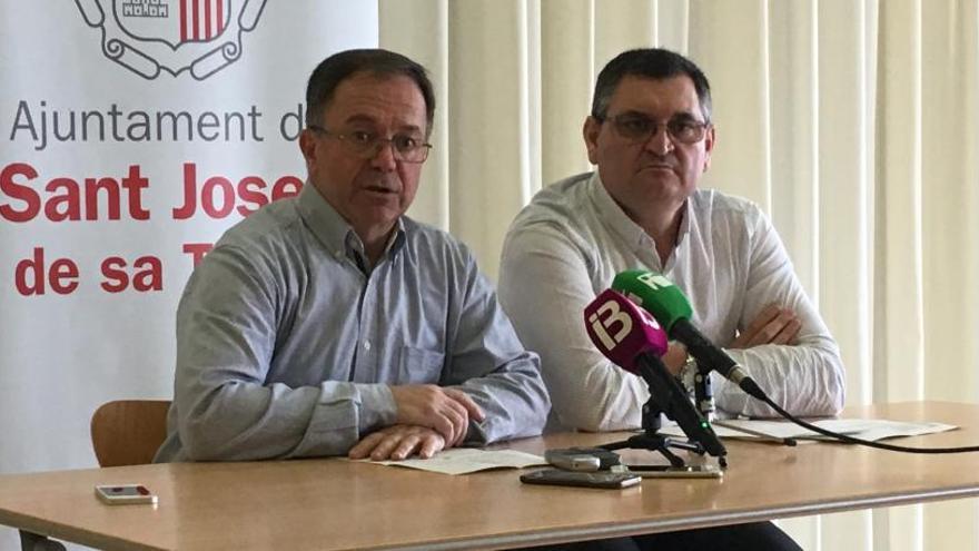 Josep Marí Ribas y Ángel Luis Guerrero, en rueda de prensa.