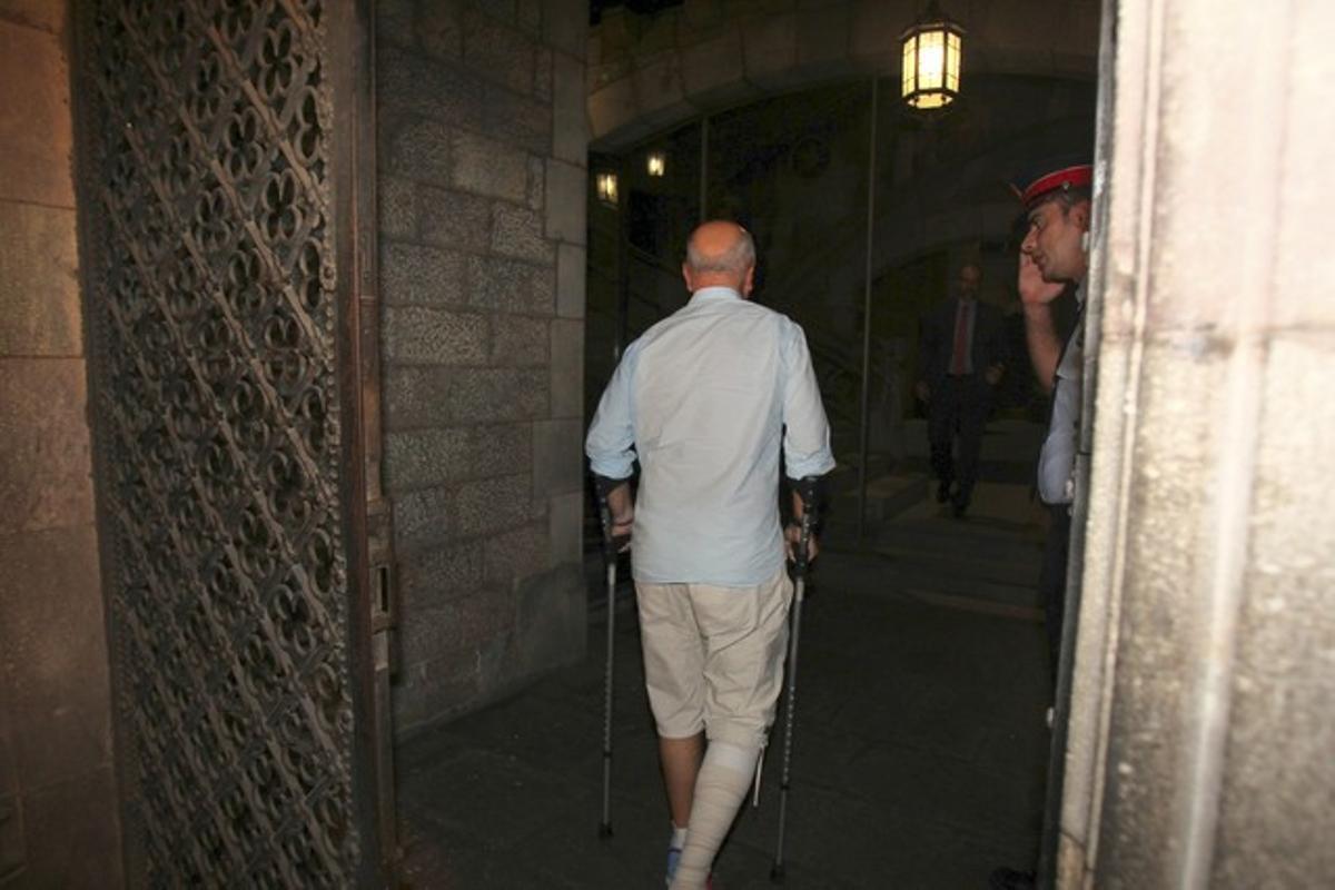 El líder d’UDC, Josep Antoni Duran Lleida, arriba al Palau de la Generalitat per reunir-se amb Artur Mas, el 24 de setembre. El líder d’UDC, Josep Antoni Duran Lleida, arriba al Palau de la Generalitat per reunir-se amb Artur Mas, el 24 de setembre.