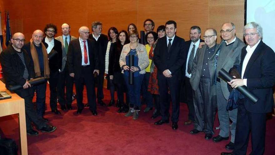 Os premiados na cita dos editores galegos, onte no Salón do Libro. // Rafa Vázquez