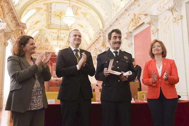 Acto de Honores y Distinciones del cuerpo de Bomberos