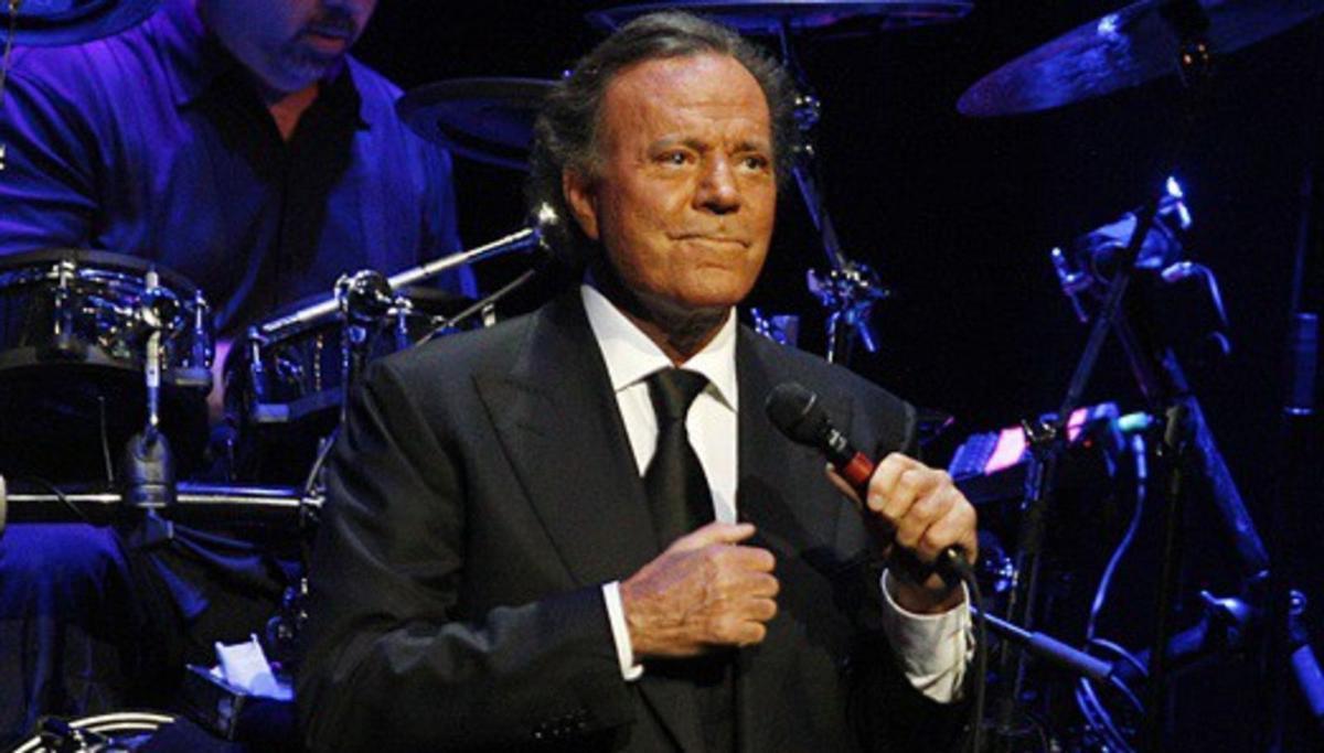 La fiscalia investiga Julio Iglesias per presumpta agressió sexual