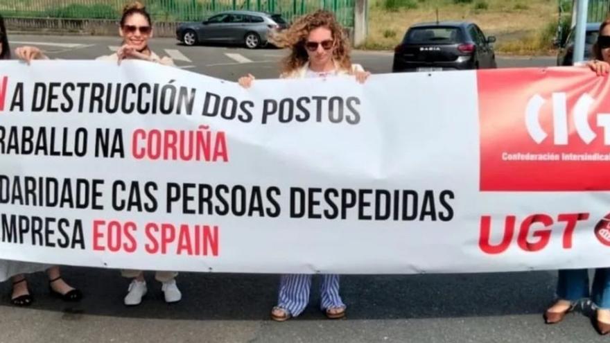 Protesta de trabajadoras de EOS Spain. |  Cedida
