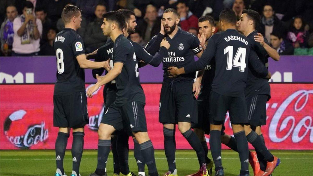 Los futbolistas del Real Madrid respiraron en Valladolid tras oler la debacle