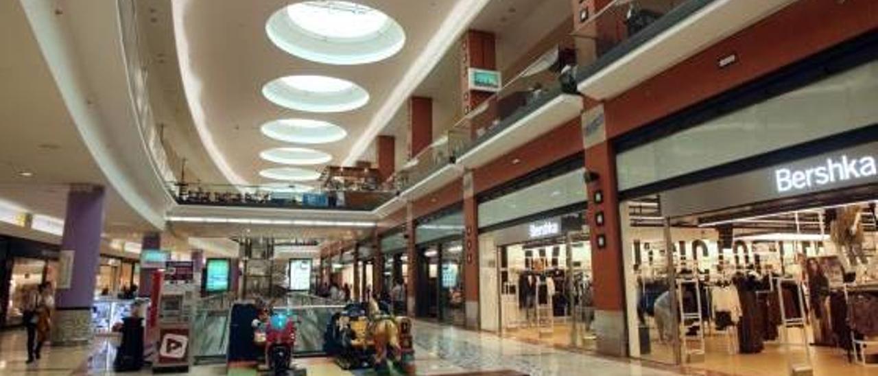 Un fondo de inversión compra por 40 millones el centro comercial de  Carcaixent - Levante-EMV