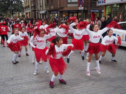 DESFILE DE CARNAVAL EN POLA DE SIERO