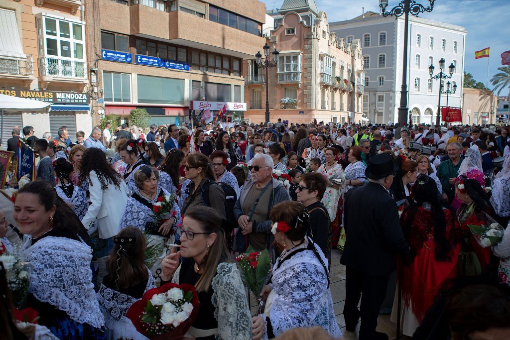 Las imágenes de la ofrenda floral a la Virgen de la Caridad en Cartagena