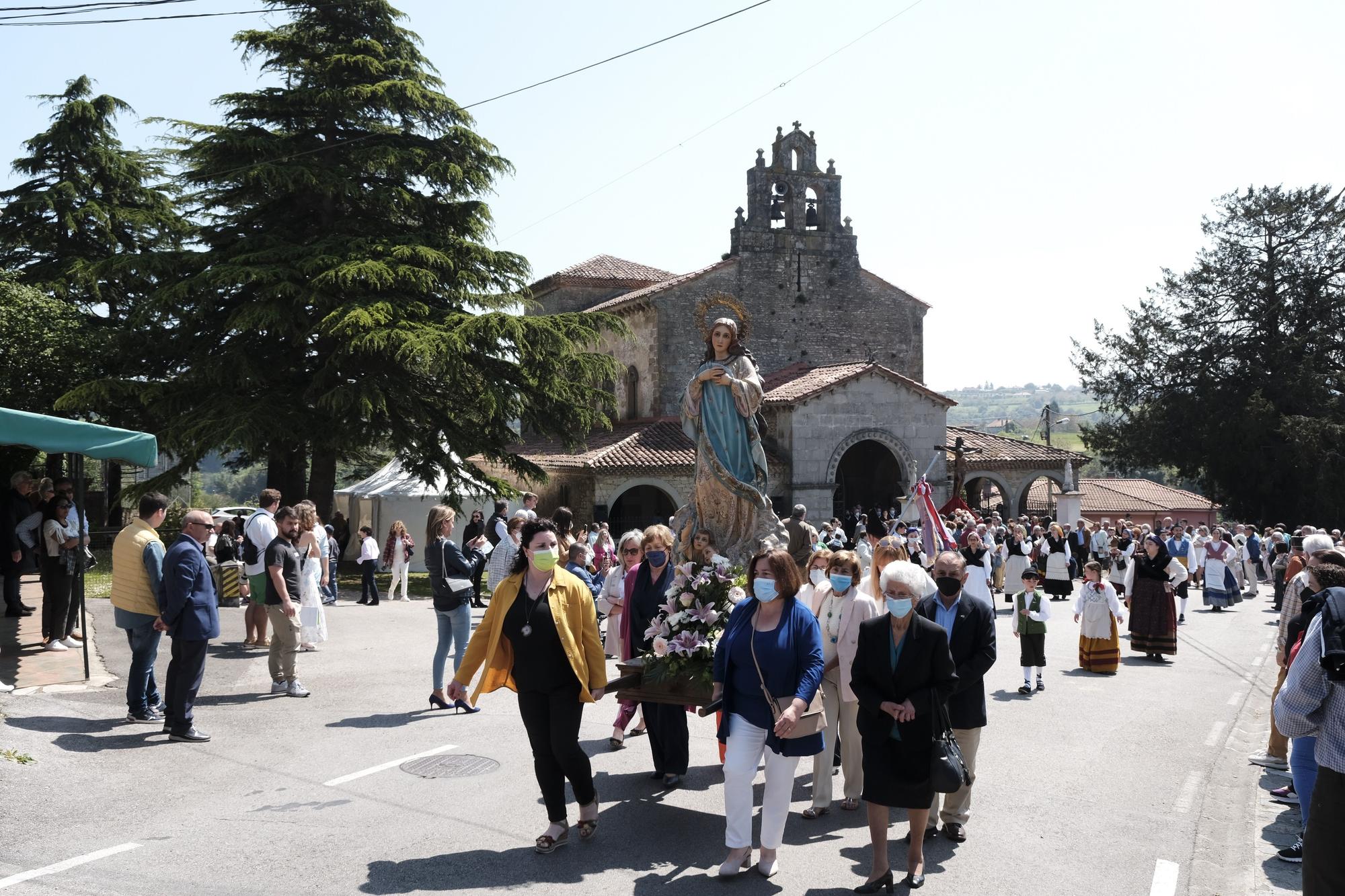 En imágenes: La procesión del Cristo de Cenero