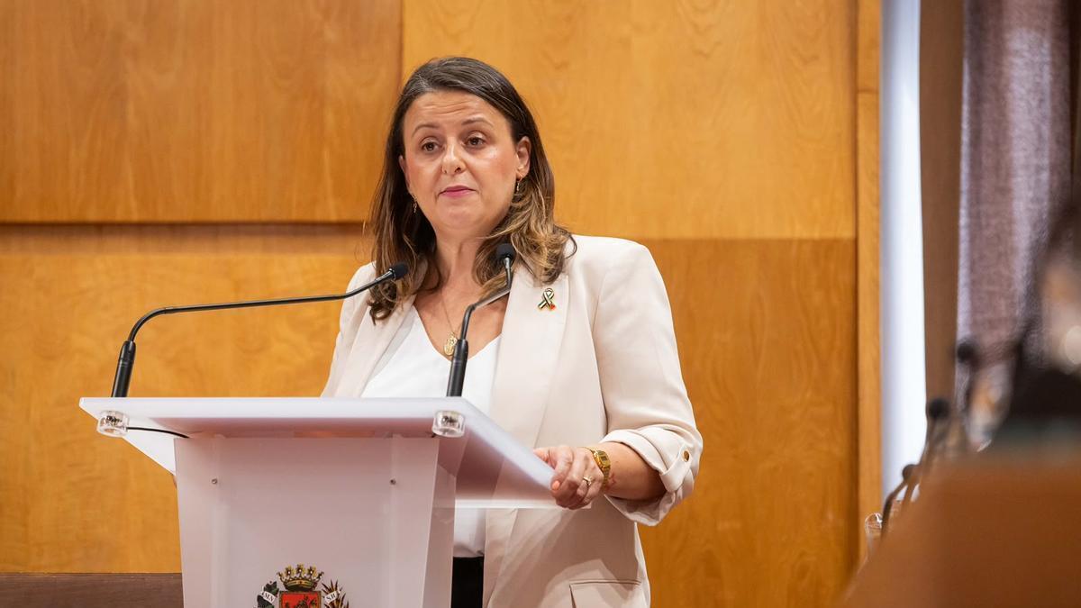 Elena Tomás en el debate sobre el estado de la ciudad, este miércoles.