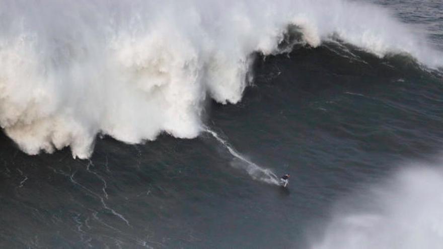 Los surferos vascos se quieren independizar de España