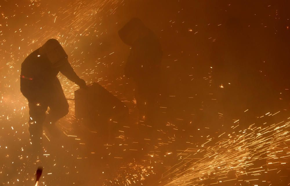 Imágenes de la Cordà de Paterna, celebrada esta madrugada.