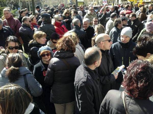 Fotogalería: Protesta de los trabajadores de Caja3 el primer día de huelga