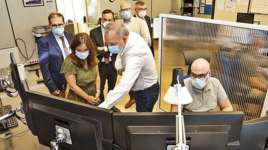 Inés Rey, de visita en Capitanía Marítima