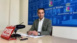 El PSOE de Badajoz sobre Pizarro: "Ha sido el peor ejemplo posible como concejal de Juventud"