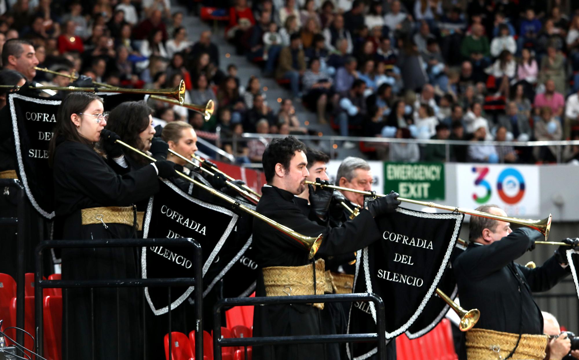 Los cofrades más pequeños de Zaragoza calientan motores para la Semana Santa