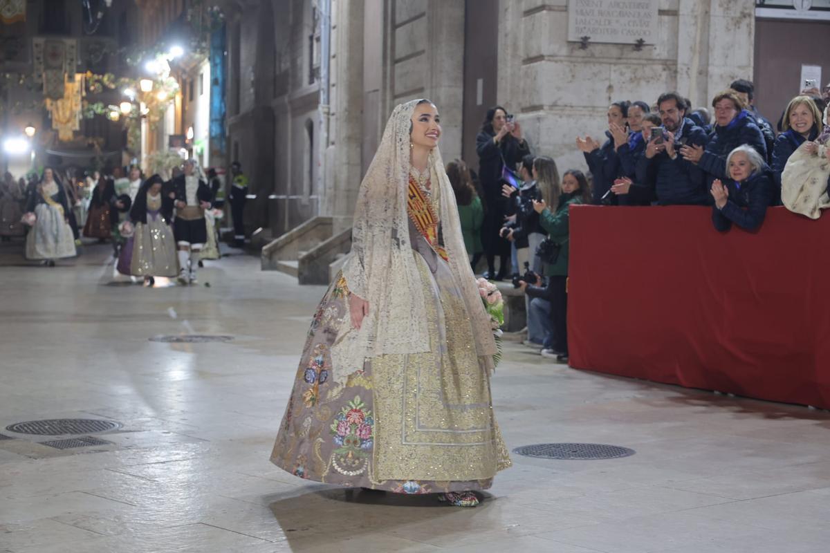 Fallas 2026: Así desfiló Carmen Prades, Fallera Mayor de València, en la Ofrenda Fallas 2026: Así desfiló Carmen Prades, Fallera Mayor de València, en la Ofrenda