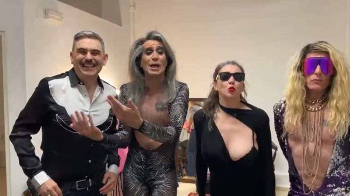 Nancys Rubias graba un vídeo para Plasencia por su concierto de feria.