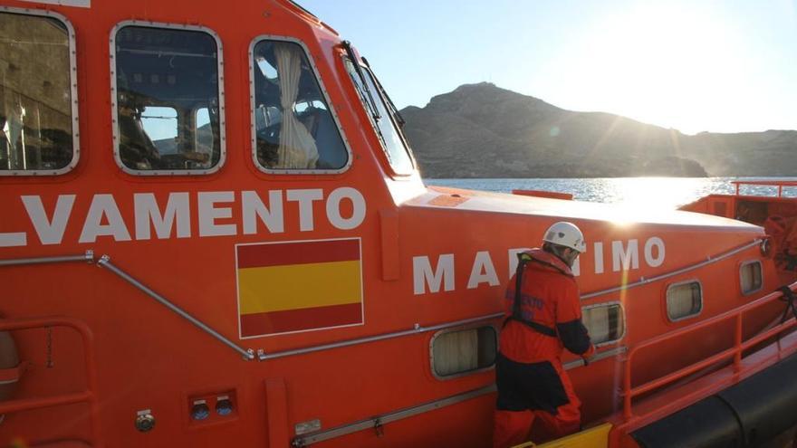 Interceptan una patera con 20 inmigrantes a bordo en Cartagena
