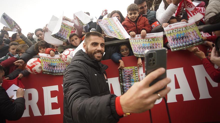 Més de 4.500 persones gaudeixen de l&#039;entrenament de portes obertes del Girona