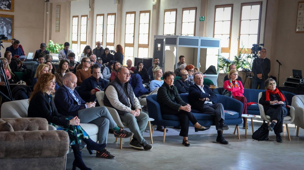 Asistentes al taller de Onda.