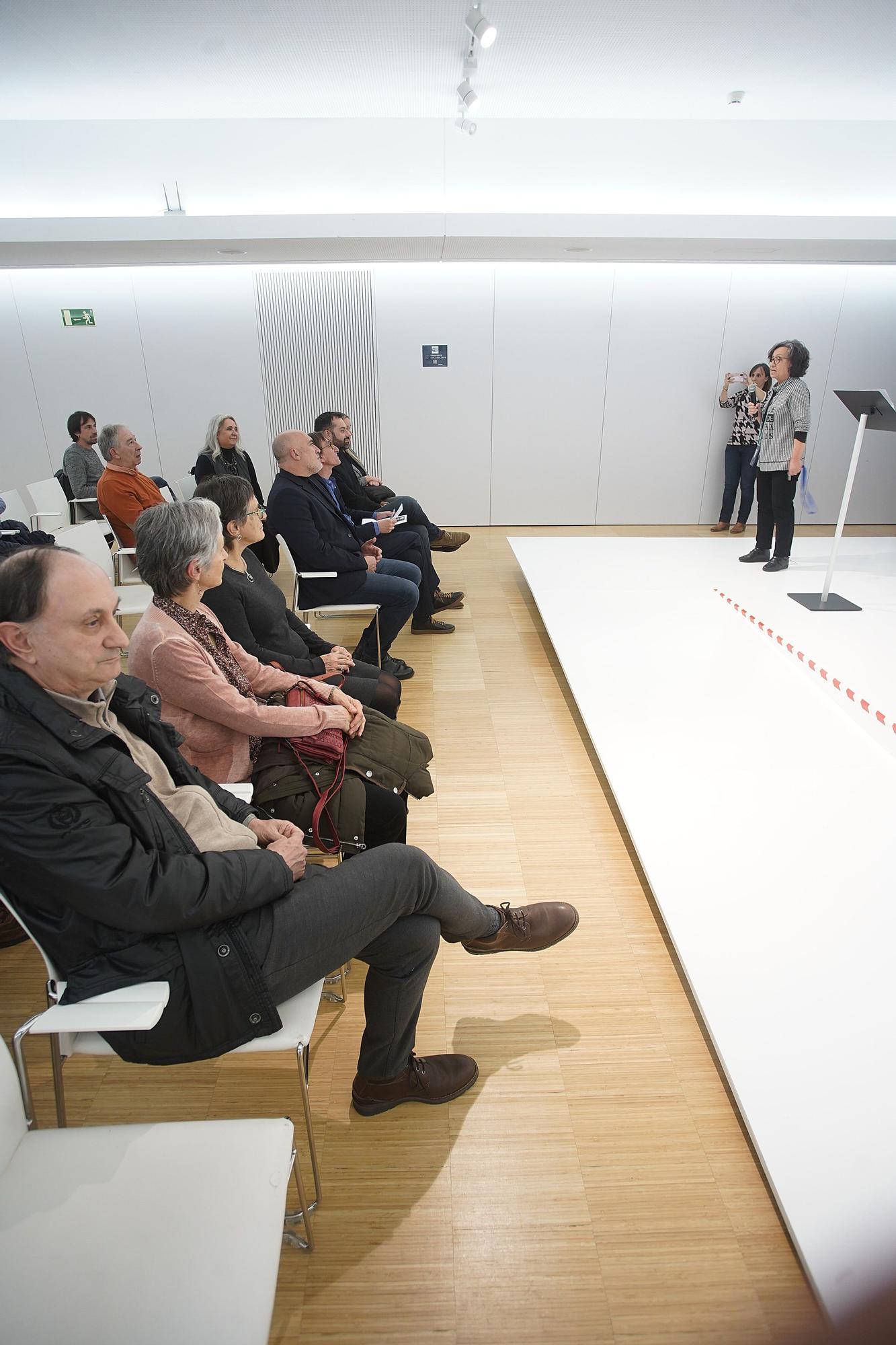 L'auditori de la biblioteca Carles Rahola es bateja amb el nom d'Enric Mirambell