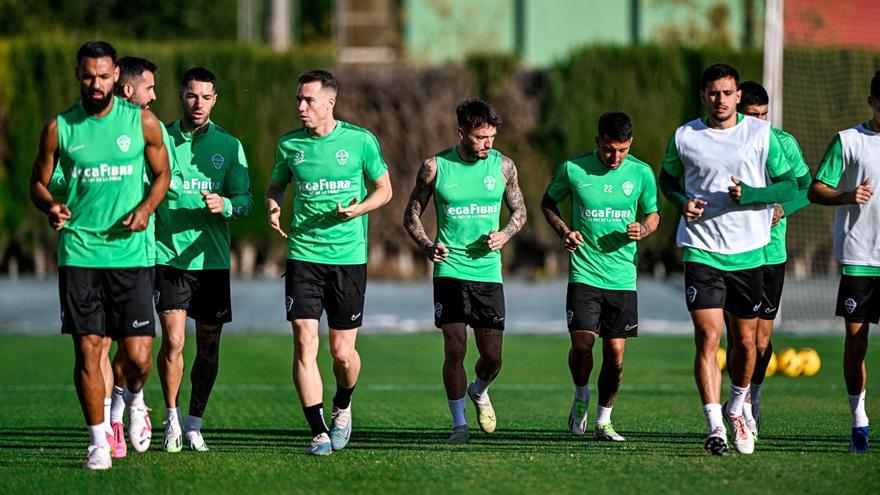 Último entreno del Elche CF antes de las vacaciones de Navidad