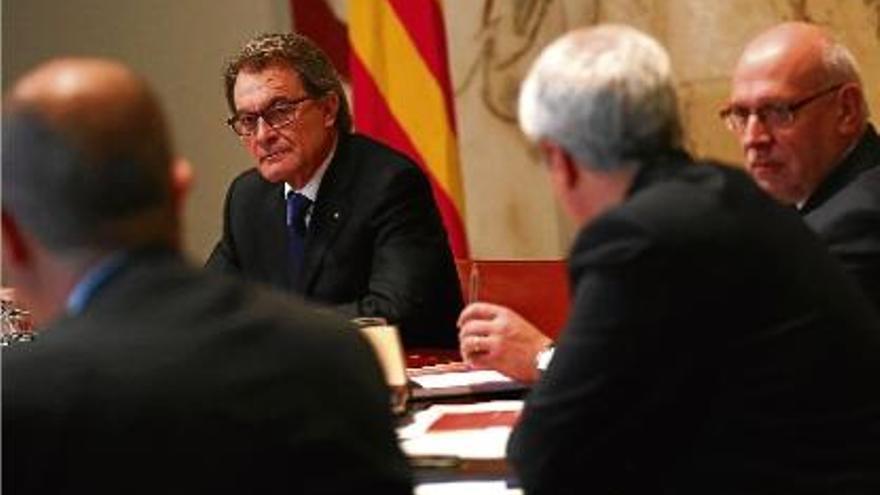 El president de la Generalitat en funcions, en l&#039;última reunió setmanal del?Govern.