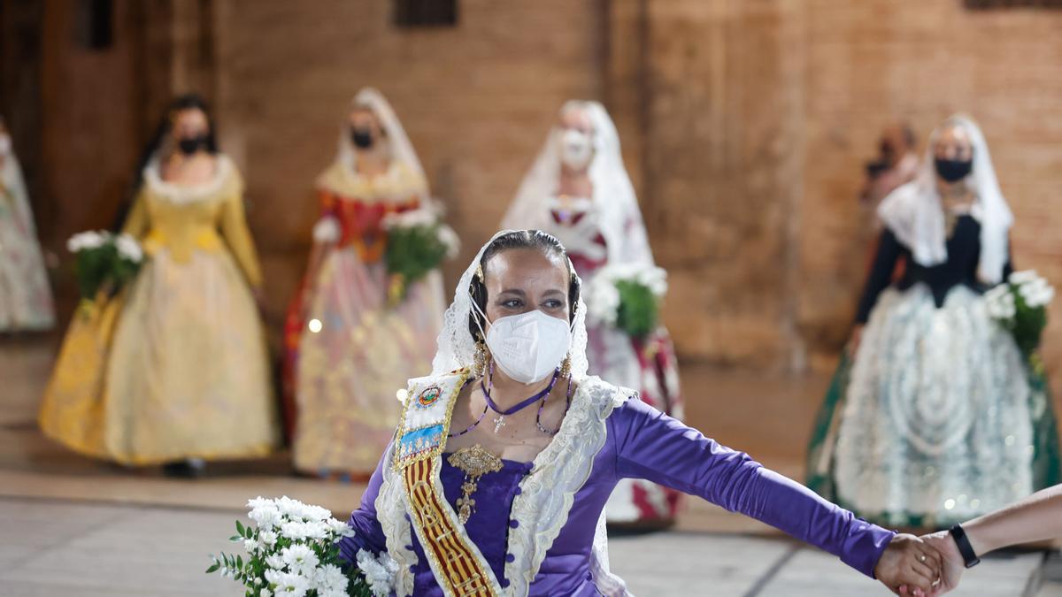 Búscate en el primer día de Ofrenda por las calles del Mar y Avellanas entre las 21:00 y 22:00 horas